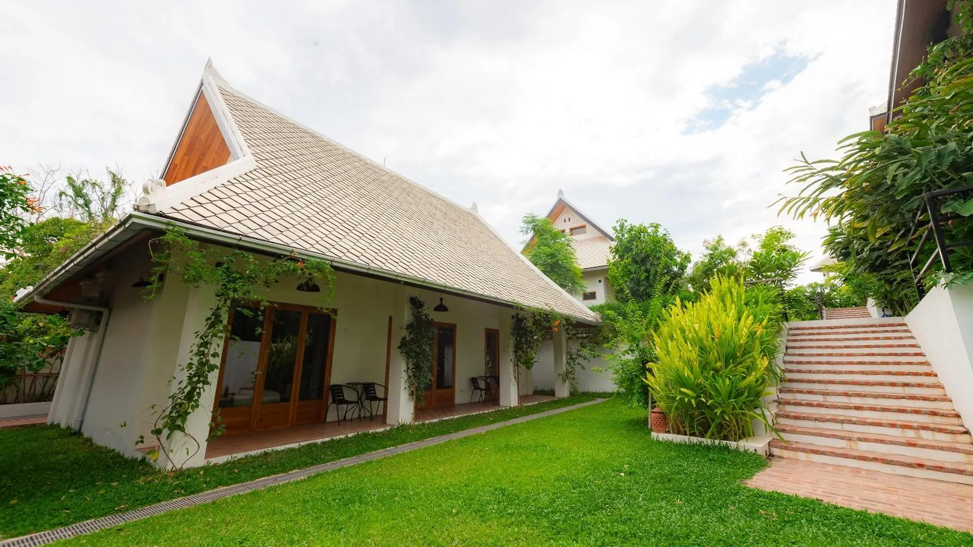 Madilao Hotel Luang Prabang