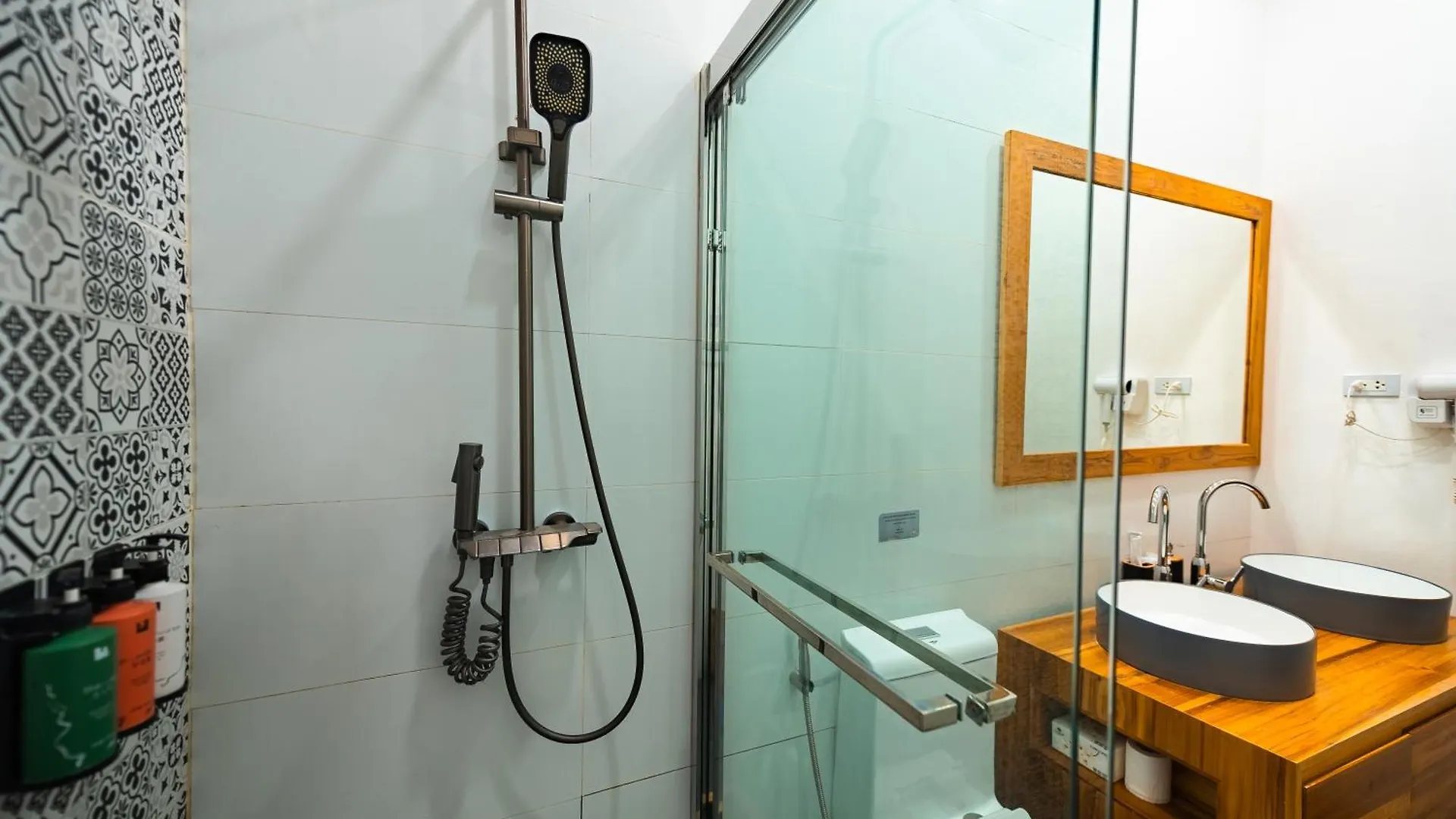 Madilao Hotel Luang Prabang 4*,