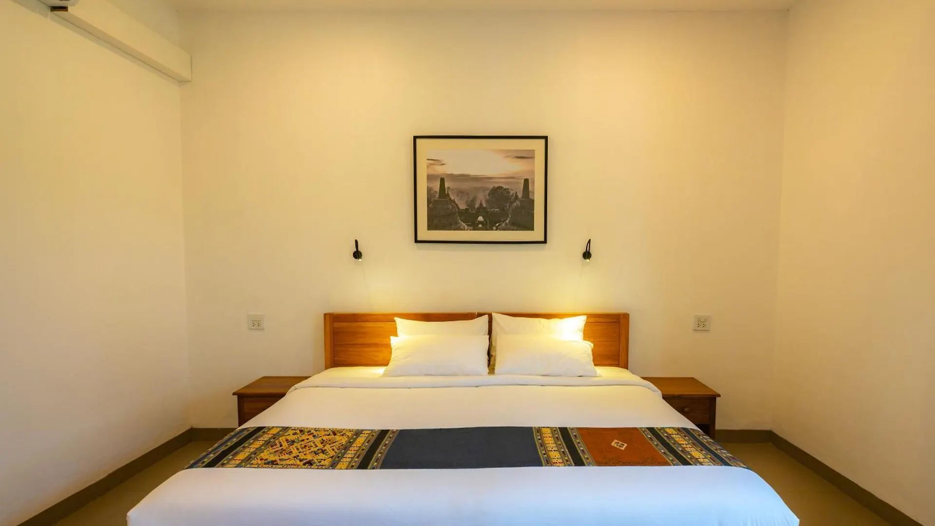 Madilao Hotel Luang Prabang 4*,
